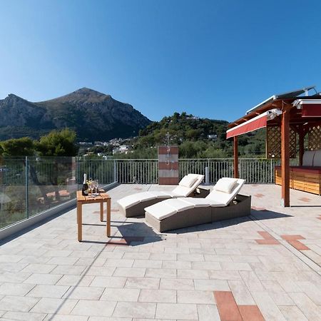 Main Roof Terrace Apartment Nerano Exterior foto