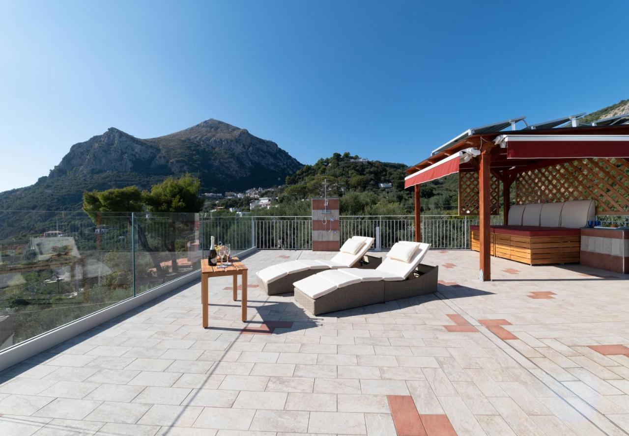 Main Roof Terrace Apartment Nerano Exterior foto